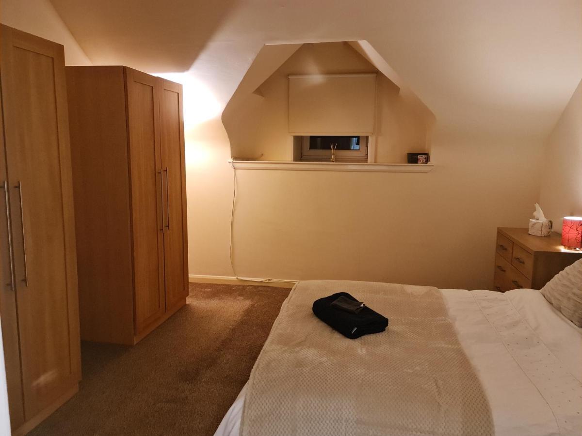 Апартаменты Comfortable 2 Bed Townhouse. Near To Amenities. Beith Экстерьер фото